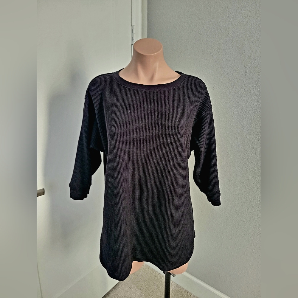 Uniqlo Black Waffle Knit sweater